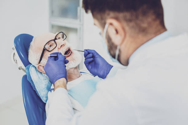 Best Emergency Tooth Extraction in Searingtown, NY